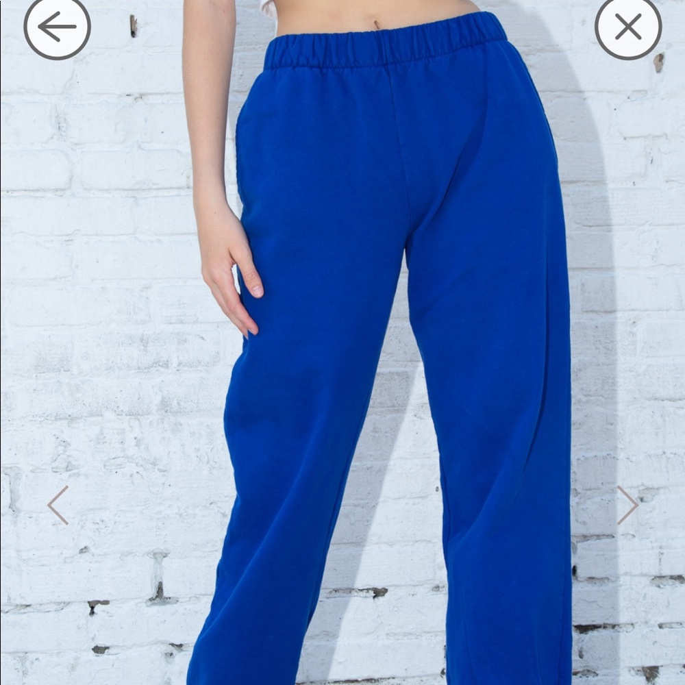ISO blue  or grey brandy sweatpants